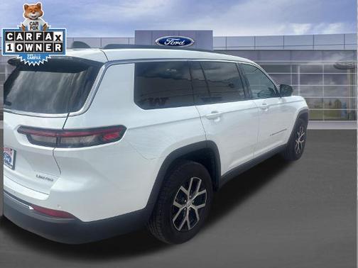 Bright White Clearcoat 2024 Jeep Grand Cherokee LIMITED
