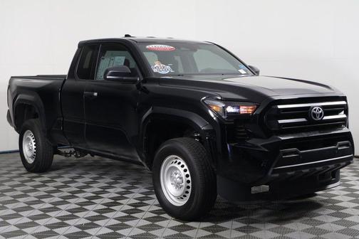 2025 Toyota Tacoma SR