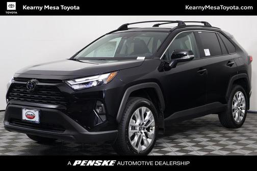 2025 Toyota RAV4 XLE Premium