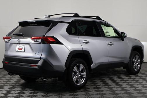 2025 Toyota RAV4 Hybrid LE