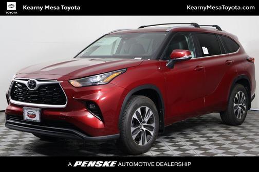2025 Toyota Highlander XLE