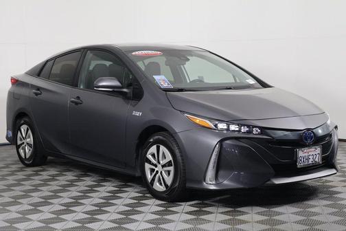 2022 Toyota Prius Prime XLE
