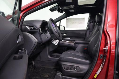 2025 Toyota Sienna Limited