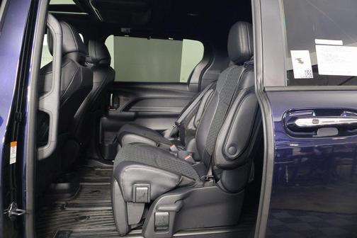 2025 Toyota Sienna Limited