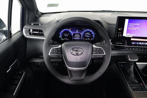 2025 Toyota Sienna Limited