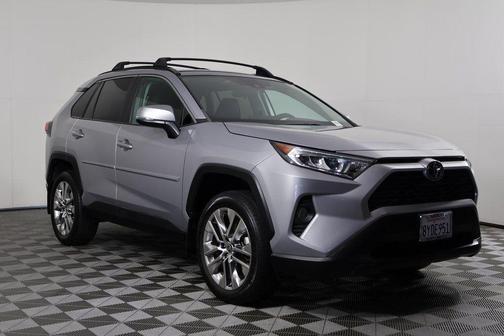 2021 Toyota RAV4 XLE Premium