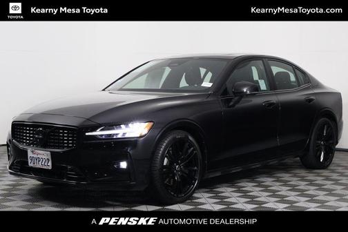 2023 Volvo S60 B5 Plus Black Edition