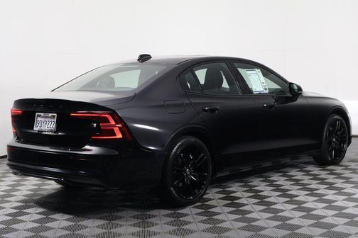 2023 Volvo S60 B5 Plus Black Edition