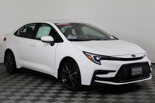 2025 Toyota Corolla SE