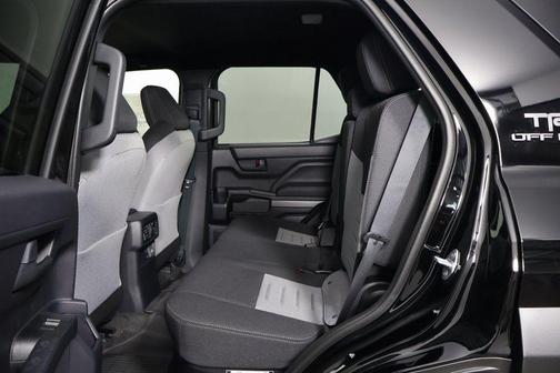 2025 Toyota 4Runner TRD Off Road