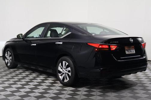 2024 Nissan Altima S FWD