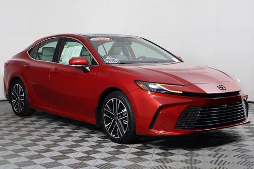 2025 Toyota Camry XLE