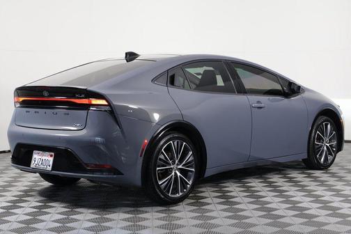 2024 Toyota Prius XLE