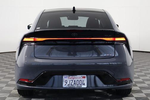 2024 Toyota Prius XLE
