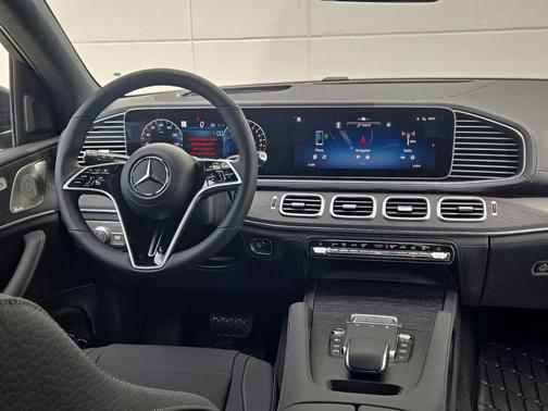 2026 Mercedes-Benz GLE 450e 4MATIC