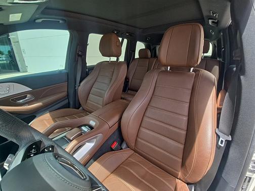 2024 Mercedes-Benz GLS 450 4MATIC