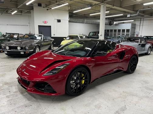 2026 Lotus Emira V6 SE Racing Line