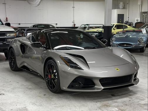 2025 Lotus Emira V6