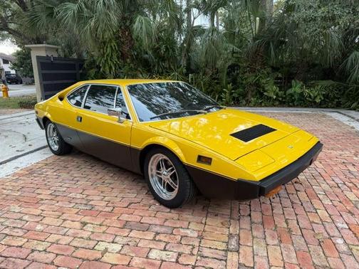 Yellow 1975 Ferrari 308 Base