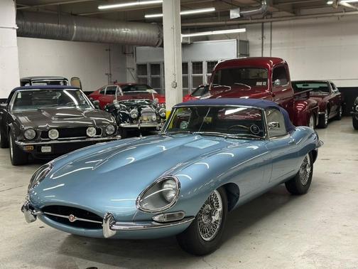 1963 Jaguar E-Type 