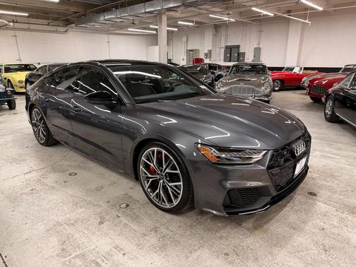 Daytona Gray Pearl Effect 2024 Audi S7 Prestige TFSI quattro Tiptronic