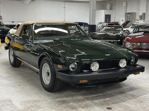 1989 Aston Martin Volante 