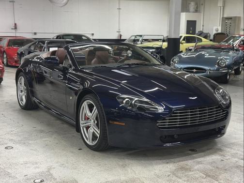 2010 Aston Martin V8 Vantage Base