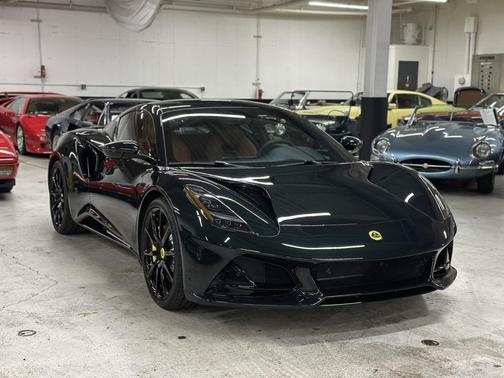 2025 Lotus Emira V6