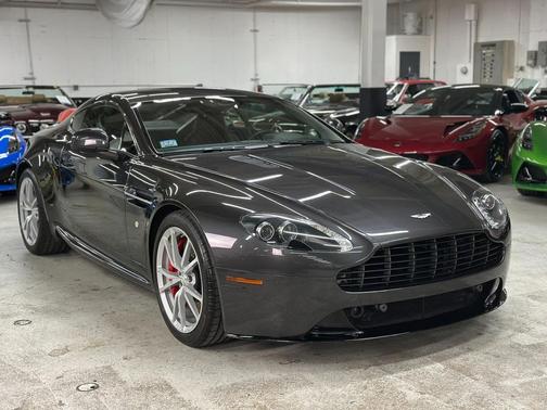 2014 Aston Martin V8 Vantage Base