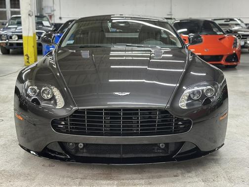 2014 Aston Martin V8 Vantage Base