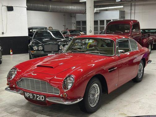 1966 Aston Martin DB6