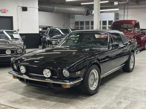 1986 Aston Martin Volante 