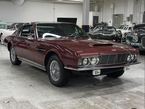 1969 Aston Martin DBS 