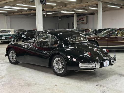 1955 Jaguar XK 140 Base