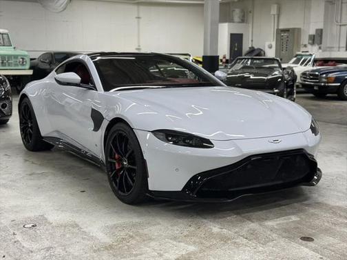 2019 Aston Martin Vantage