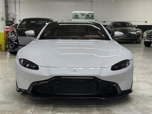 2019 Aston Martin Vantage