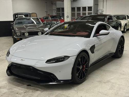 2019 Aston Martin Vantage