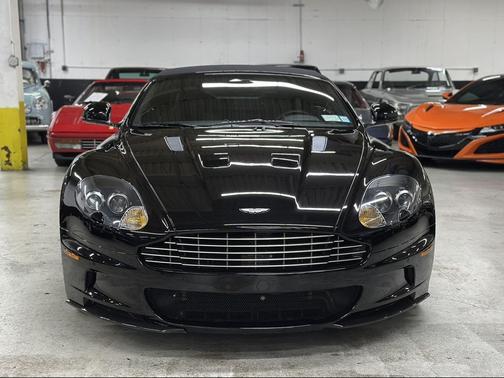 2010 Aston Martin DBS Volante