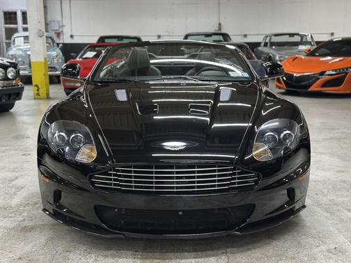 2010 Aston Martin DBS Volante