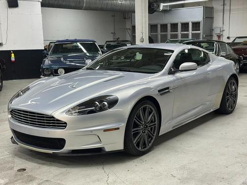 Lightning Silver 2009 Aston Martin DBS Coupe