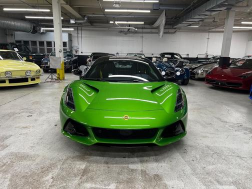 2026 Lotus Emira V6 SE