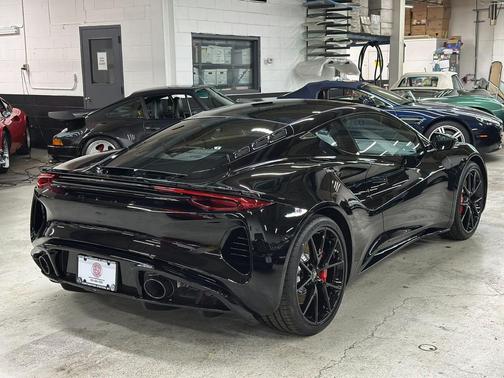 2025 Lotus Emira V6