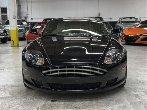 2007 Aston Martin DB9 Base