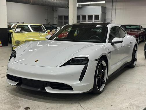 2020 Porsche Taycan 4S