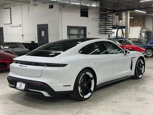 2020 Porsche Taycan 4S