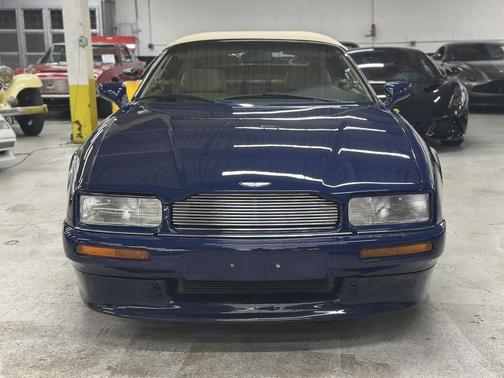 1993 Aston Martin Virage Base