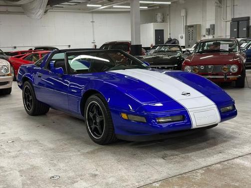 1996 Chevrolet Corvette Base