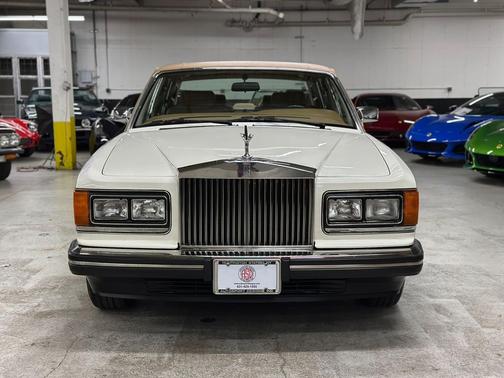 1988 Rolls-Royce Silver Spirit 