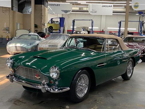 1962 Aston Martin DB4 