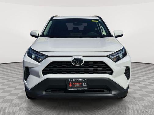 Ice 2025 Toyota RAV4 XLE